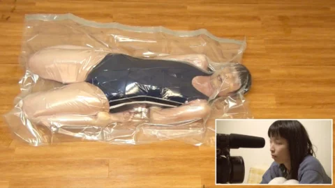 Human vacuum pack 09